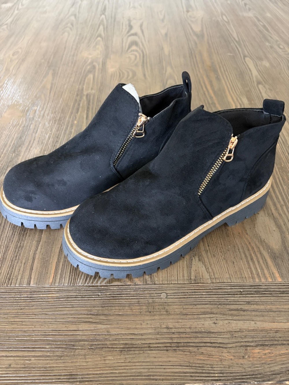 Women's Black Faux Suede Zip-Detail Ankle Boots